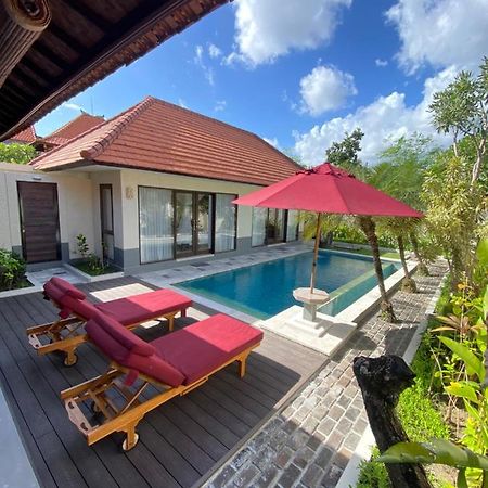 The Awan Villas - Chse Certified Семіньяк Екстер'єр фото