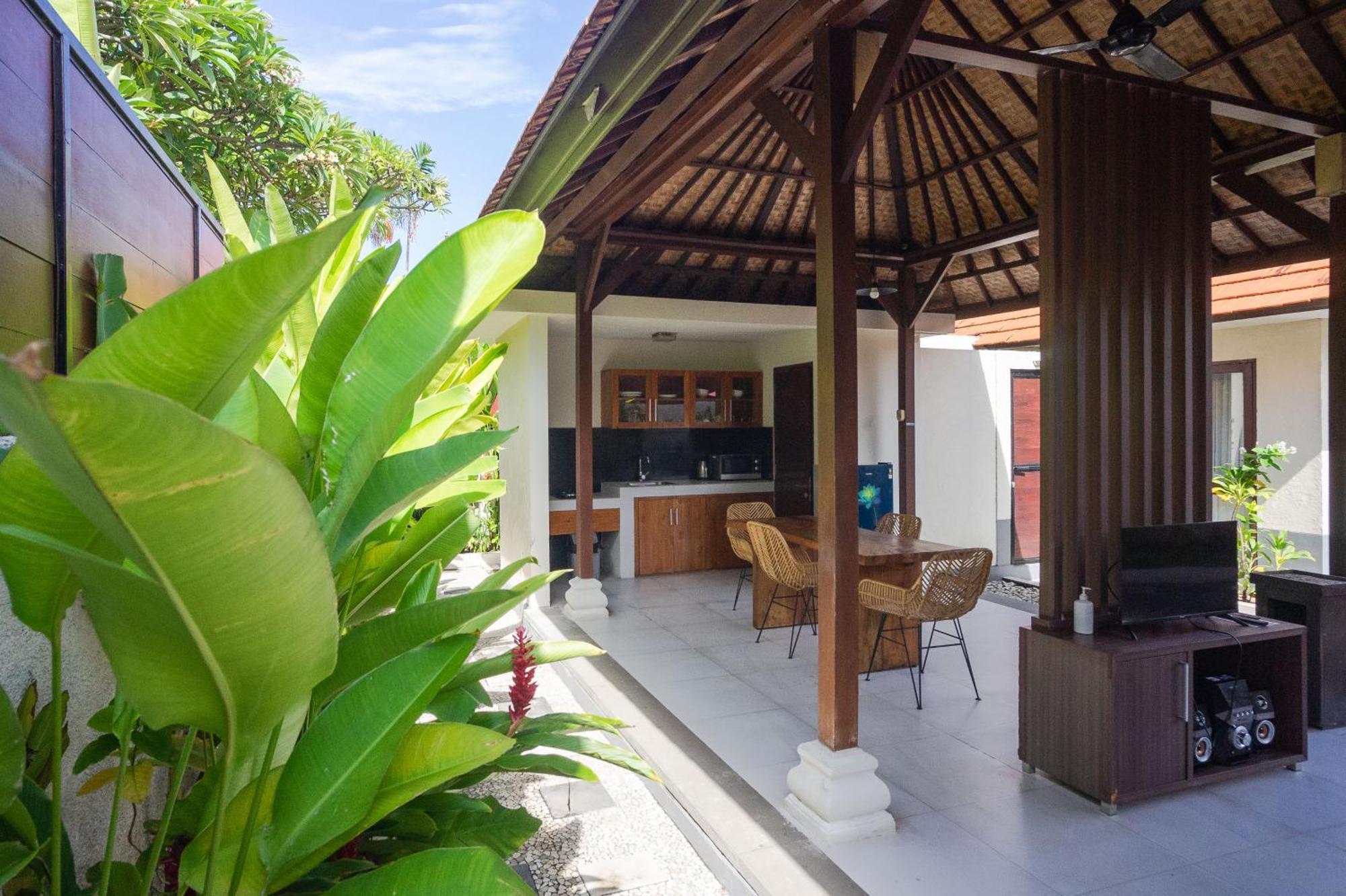 The Awan Villas - Chse Certified Семіньяк Екстер'єр фото